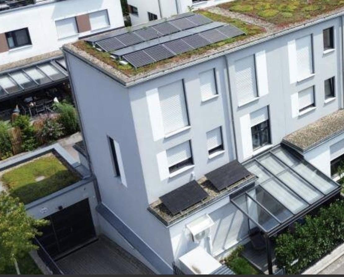 Pronájem domu 128 m², pozemek 180 m², Singen (Hohentwiel), Bádensko-Württembersko Pronájem domu 128 m², pozemek 180 m², Singen (Hohentwiel), Bádensko-Württembersko