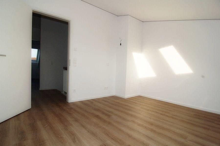 Prodej bytu 4+1 133 m², Heßstr., München, Bavorsko Prodej bytu 4+1 133 m², Heßstr., München, Bavorsko