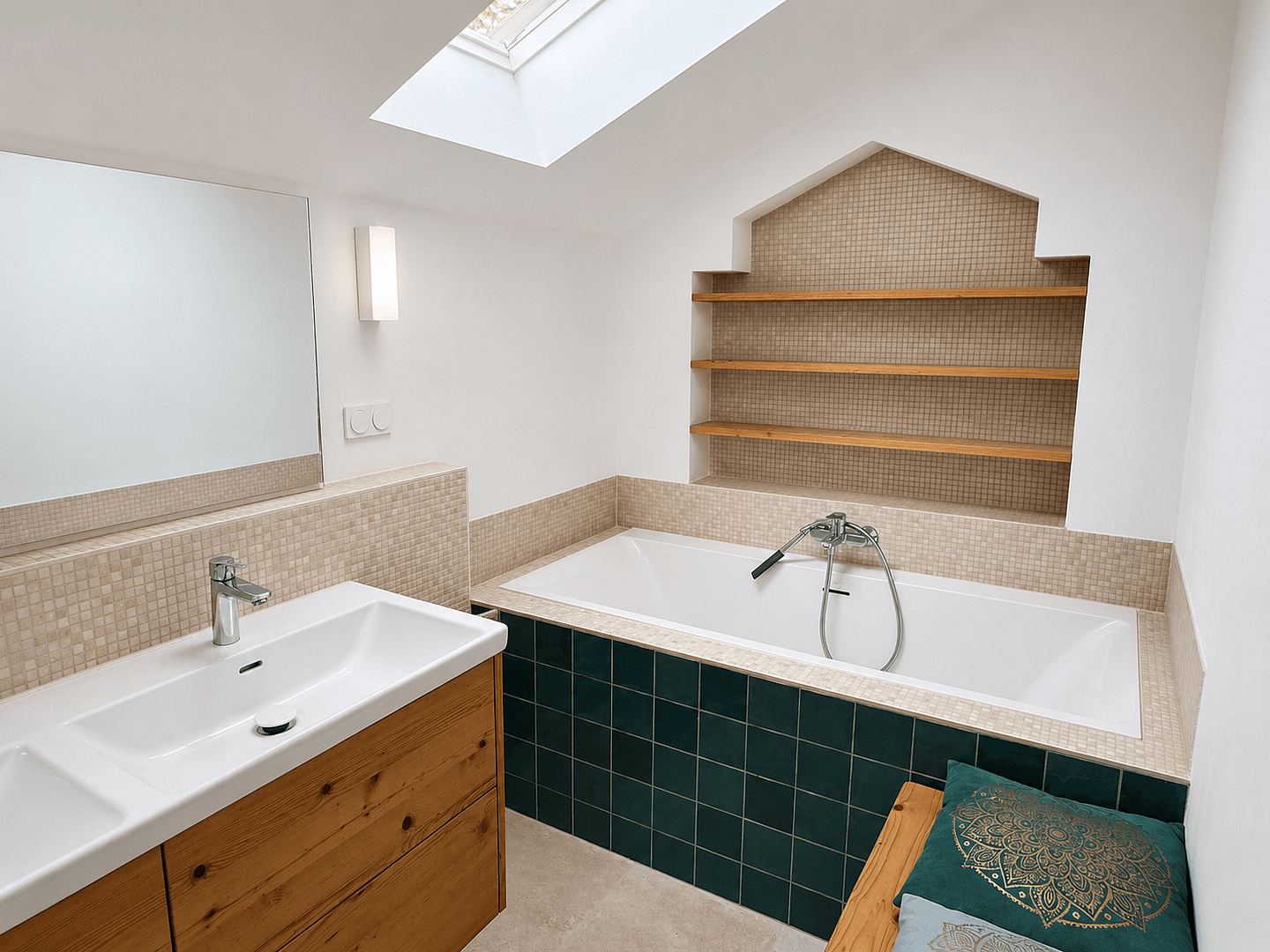 Prodej domu 178 m², pozemek 641 m², Köln, Severní Porýní-Vestfálsko Prodej domu 178 m², pozemek 641 m², Köln, Severní Porýní-Vestfálsko