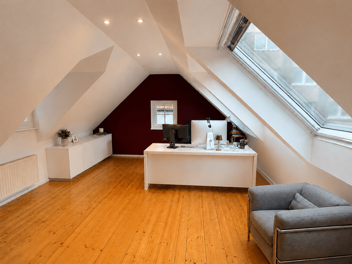 Prodej domu 178 m², pozemek 641 m², Köln, Severní Porýní-Vestfálsko Prodej domu 178 m², pozemek 641 m², Köln, Severní Porýní-Vestfálsko