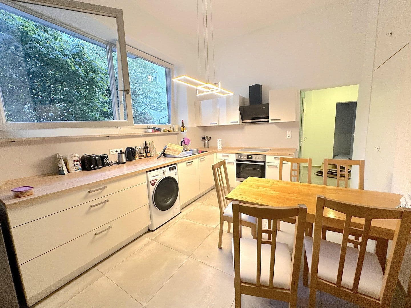 Prodej bytu 5+1 123 m², Bebelstr. 79, Stuttgart, Bádensko-Württembersko Prodej bytu 5+1 123 m², Bebelstr. 79, Stuttgart, Bádensko-Württembersko