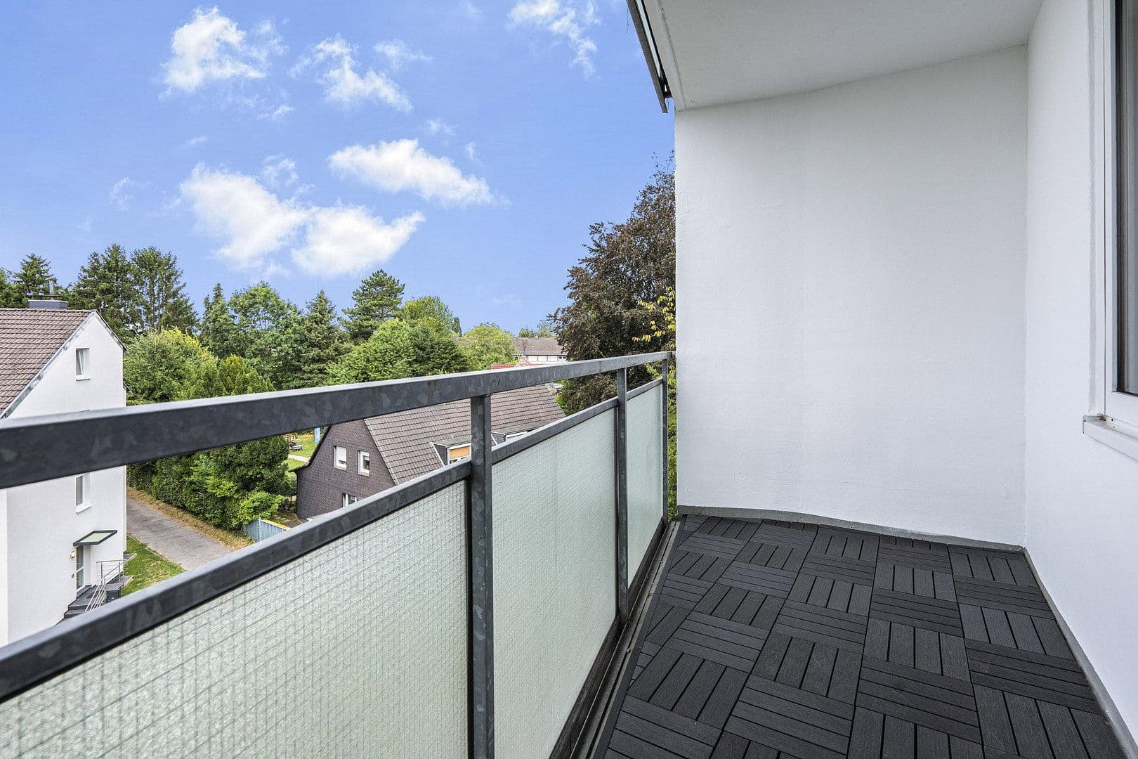Prodej bytu 3+1 70 m², Mettmann, Severní Porýní-Vestfálsko Prodej bytu 3+1 70 m², Mettmann, Severní Porýní-Vestfálsko