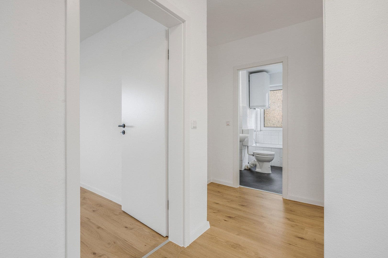 Prodej bytu 3+1 70 m², Mettmann, Severní Porýní-Vestfálsko Prodej bytu 3+1 70 m², Mettmann, Severní Porýní-Vestfálsko