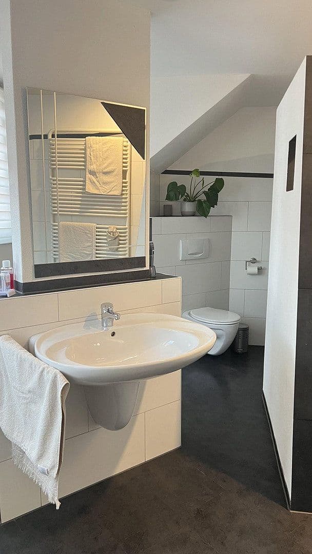 Prodej domu 165 m², pozemek 922 m², Königheim, Bádensko-Württembersko Prodej domu 165 m², pozemek 922 m², Königheim, Bádensko-Württembersko