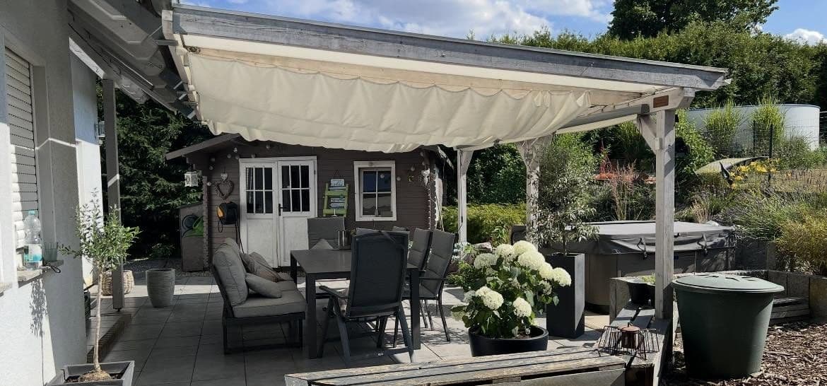 Prodej domu 165 m², pozemek 922 m², Königheim, Bádensko-Württembersko Prodej domu 165 m², pozemek 922 m², Königheim, Bádensko-Württembersko