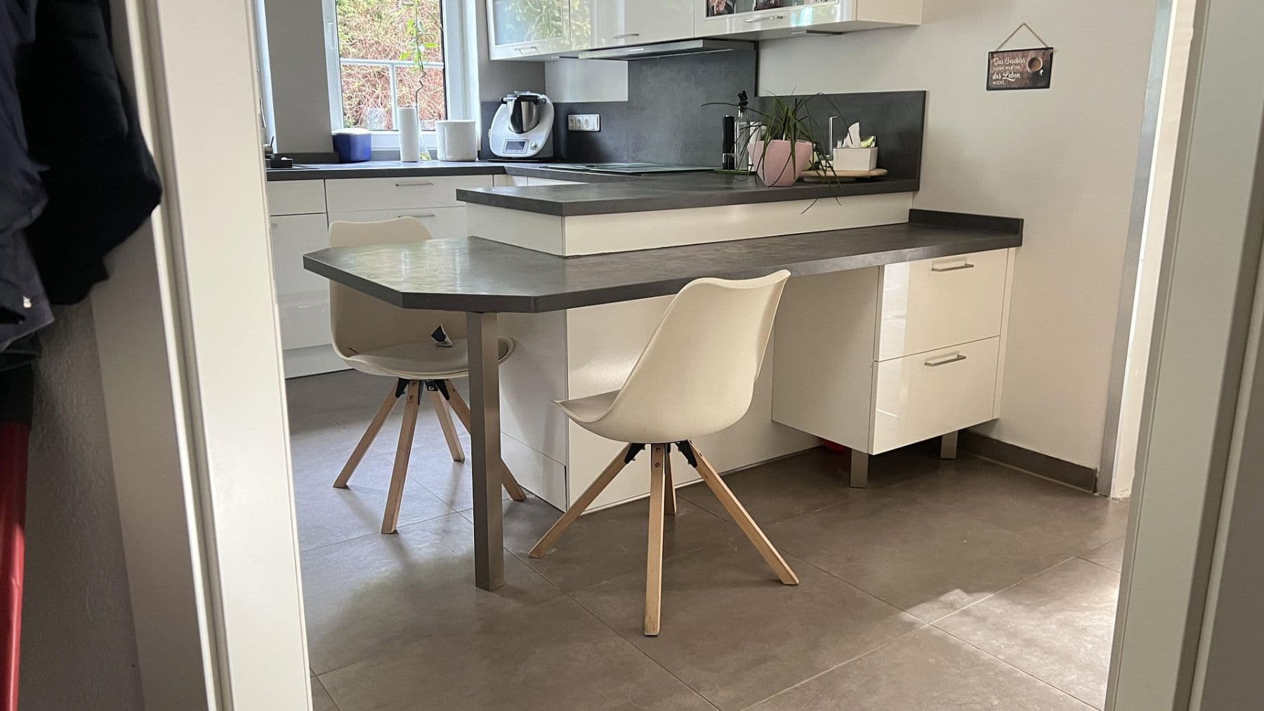 Prodej domu 165 m², pozemek 922 m², Königheim, Bádensko-Württembersko Prodej domu 165 m², pozemek 922 m², Königheim, Bádensko-Württembersko