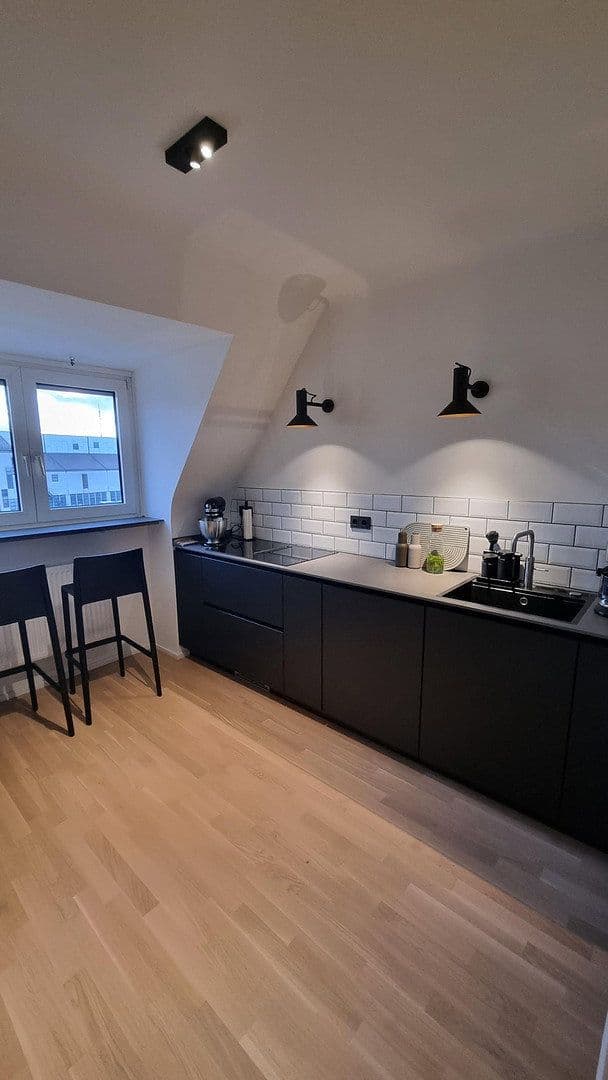 Prodej bytu 3+1 68 m², Roritzerstraße 30, Nürnberg, Bavorsko Prodej bytu 3+1 68 m², Roritzerstraße 30, Nürnberg, Bavorsko