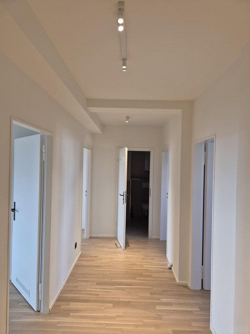 Prodej bytu 3+1 68 m², Roritzerstraße 30, Nürnberg, Bavorsko Prodej bytu 3+1 68 m², Roritzerstraße 30, Nürnberg, Bavorsko
