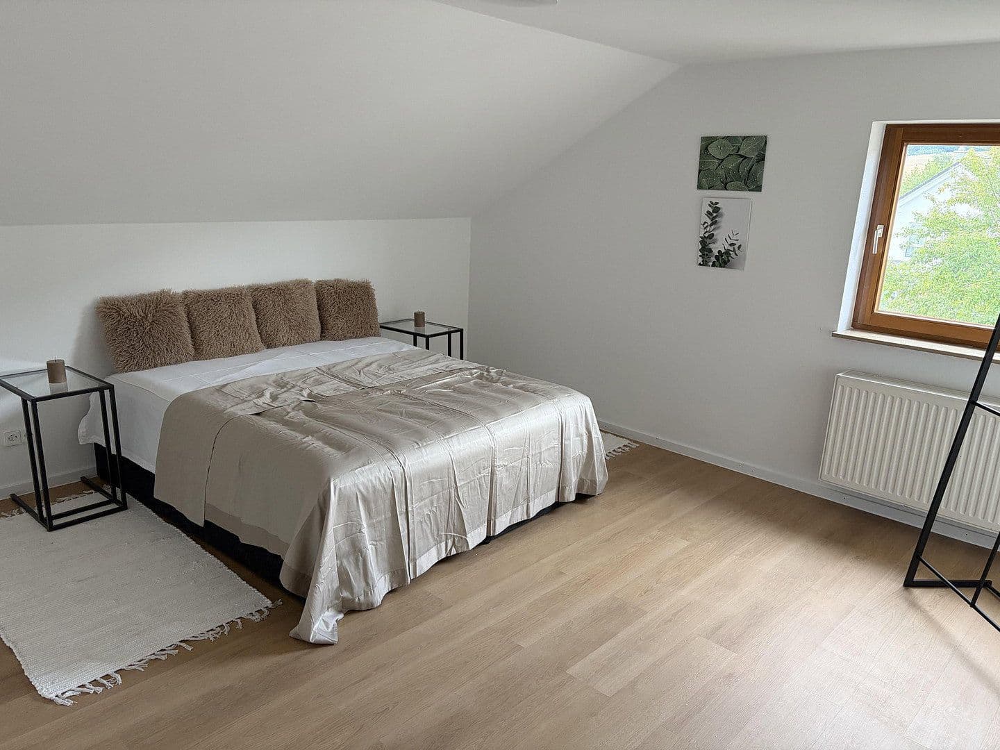 Pronájem bytu 3+1 100 m², Ratshausen, Bádensko-Württembersko Pronájem bytu 3+1 100 m², Ratshausen, Bádensko-Württembersko