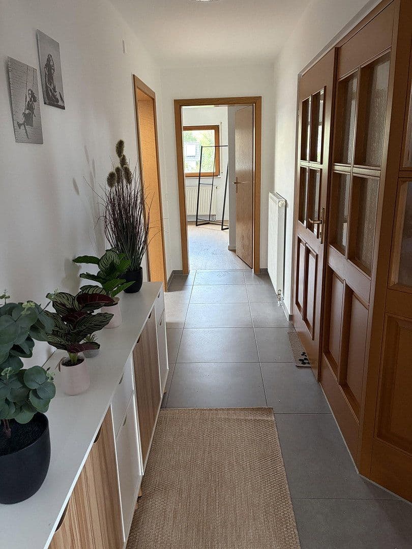 Pronájem bytu 3+1 100 m², Ratshausen, Bádensko-Württembersko Pronájem bytu 3+1 100 m², Ratshausen, Bádensko-Württembersko