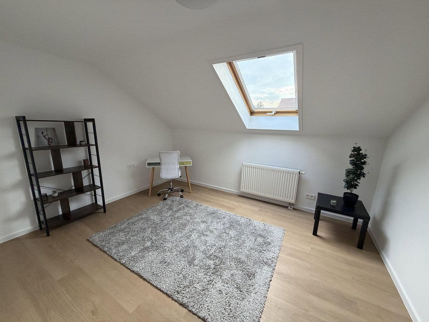 Pronájem bytu 3+1 100 m², Ratshausen, Bádensko-Württembersko Pronájem bytu 3+1 100 m², Ratshausen, Bádensko-Württembersko