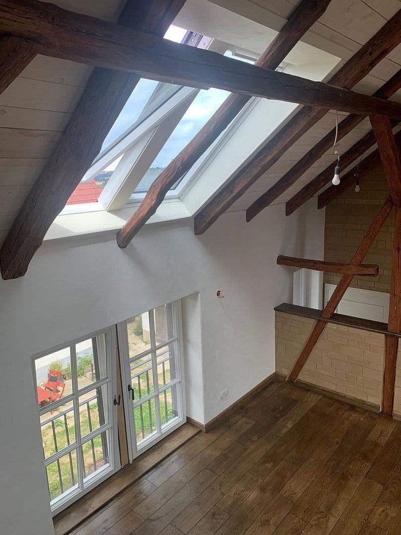 Pronájem bytu 2+kk 90 m², Zur Hohle 2, Dresden, Sasko Pronájem bytu 2+kk 90 m², Zur Hohle 2, Dresden, Sasko