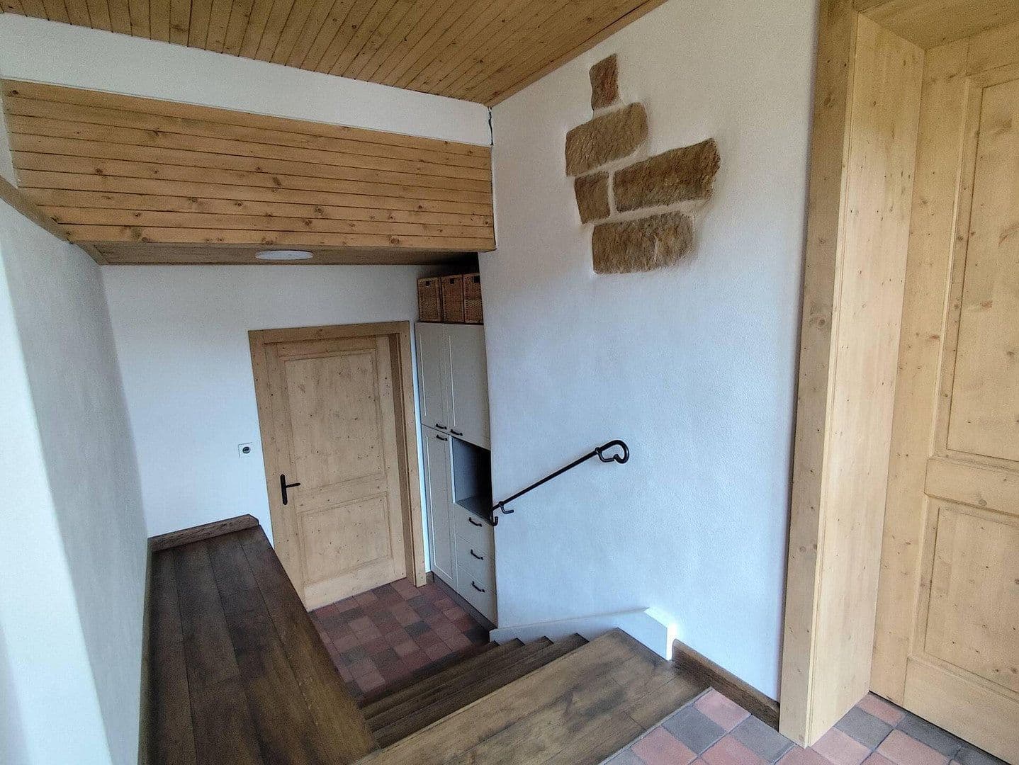 Pronájem bytu 2+kk 90 m², Zur Hohle 2, Dresden, Sasko Pronájem bytu 2+kk 90 m², Zur Hohle 2, Dresden, Sasko