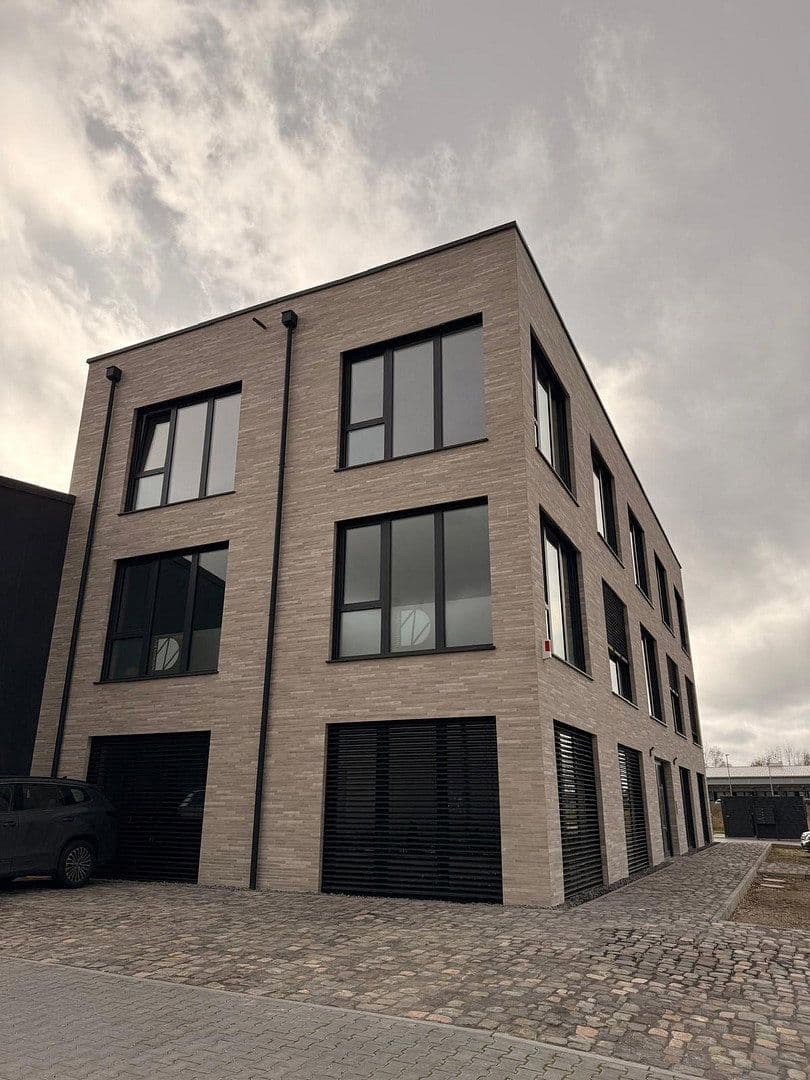 Pronájem kanceláře 96 m², Emmy-Noether-Str. 4, Rheinbach, Severní Porýní-Vestfálsko Pronájem kanceláře 96 m², Emmy-Noether-Str. 4, Rheinbach, Severní Porýní-Vestfálsko