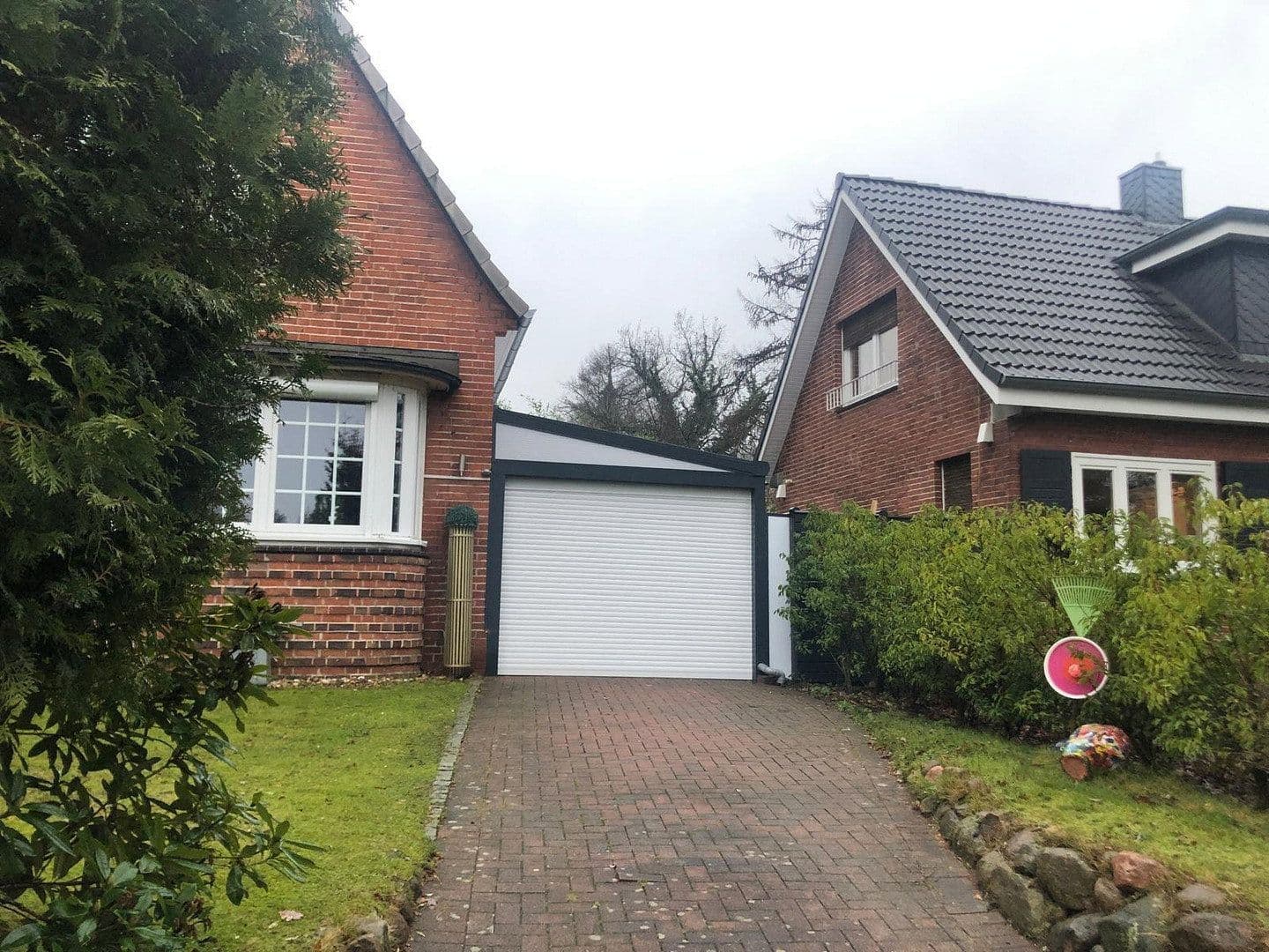 Prodej domu 120 m², pozemek 512 m², Sülldorfer Heideweg 26, Hamburg, Hamburg Prodej domu 120 m², pozemek 512 m², Sülldorfer Heideweg 26, Hamburg, Hamburg