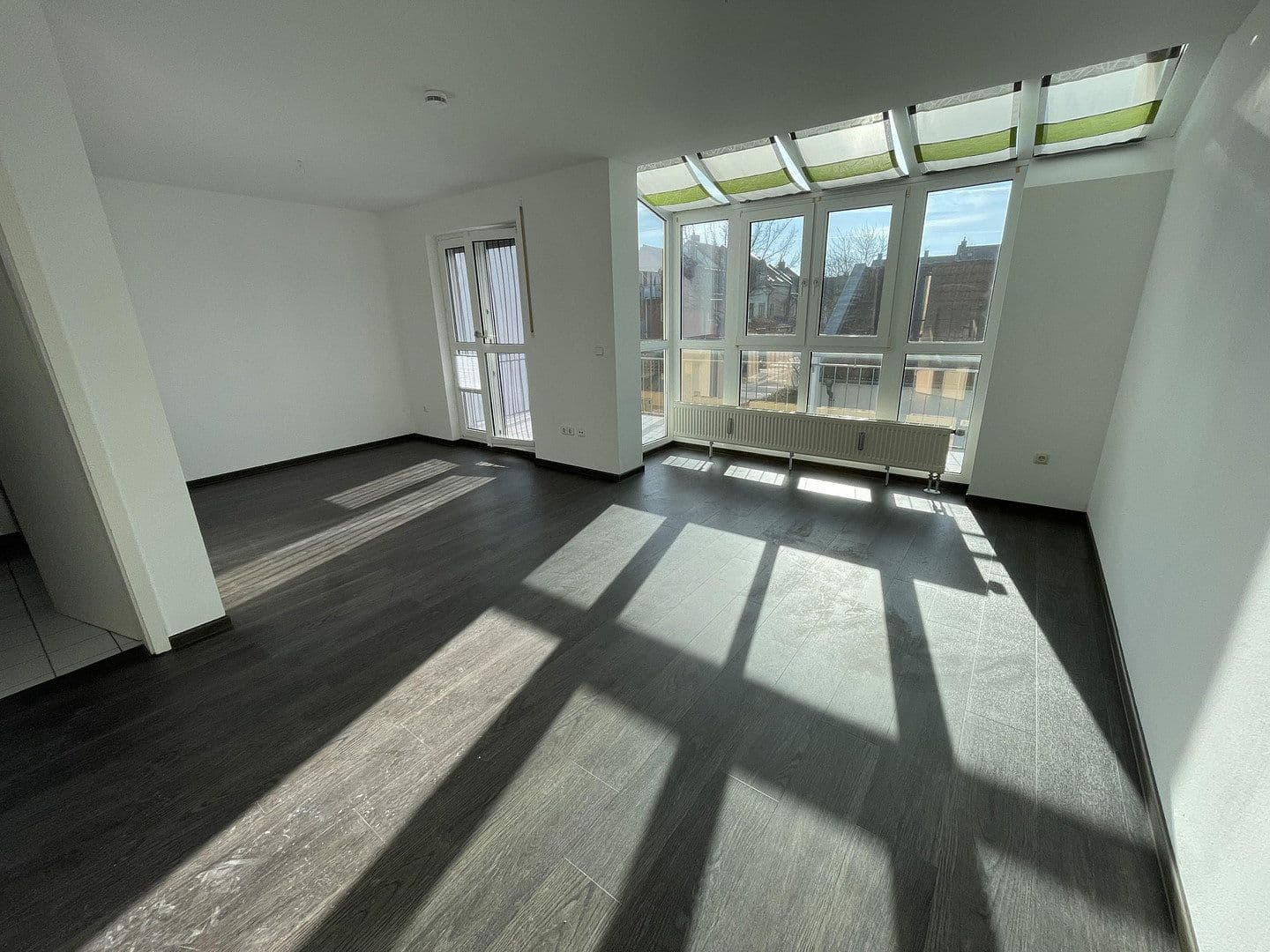 Prodej bytu 4+1 89 m², Bert-Brecht-Straße 8, Eching, Bavorsko Prodej bytu 4+1 89 m², Bert-Brecht-Straße 8, Eching, Bavorsko