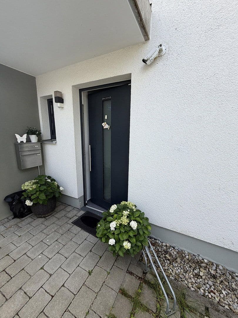 Pronájem bytu 4+1 101 m², Taufkirchen, Bavorsko Pronájem bytu 4+1 101 m², Taufkirchen, Bavorsko