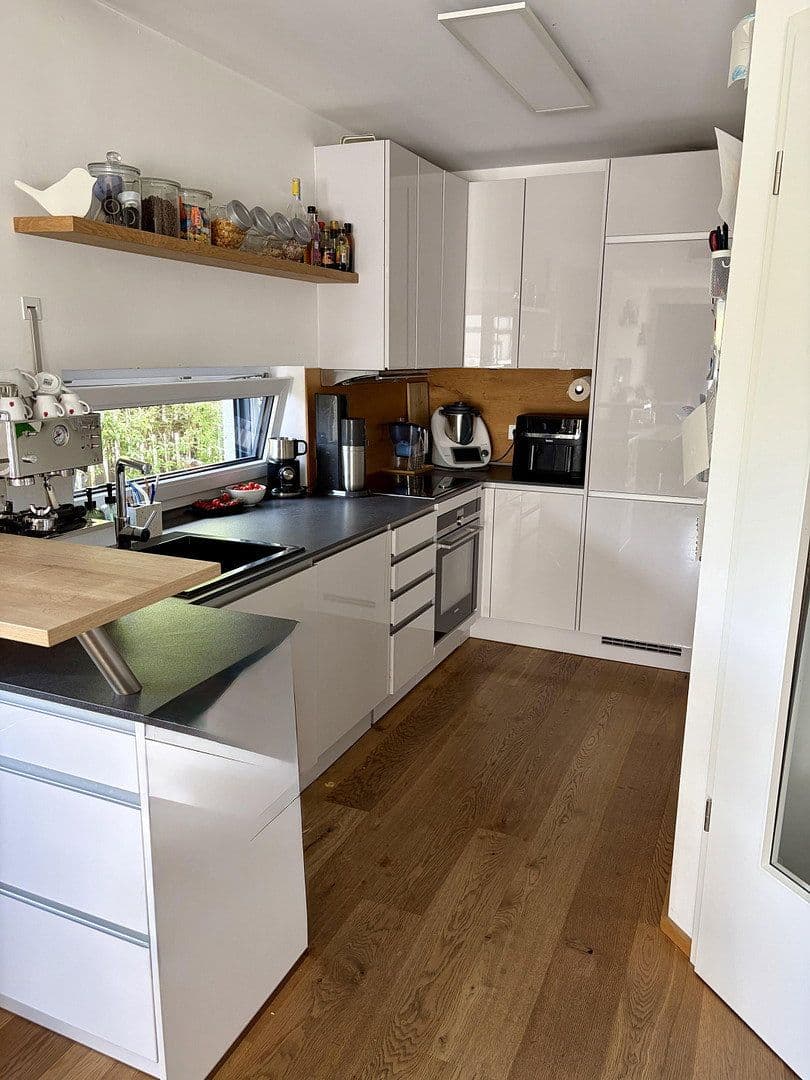 Pronájem bytu 4+1 101 m², Taufkirchen, Bavorsko Pronájem bytu 4+1 101 m², Taufkirchen, Bavorsko