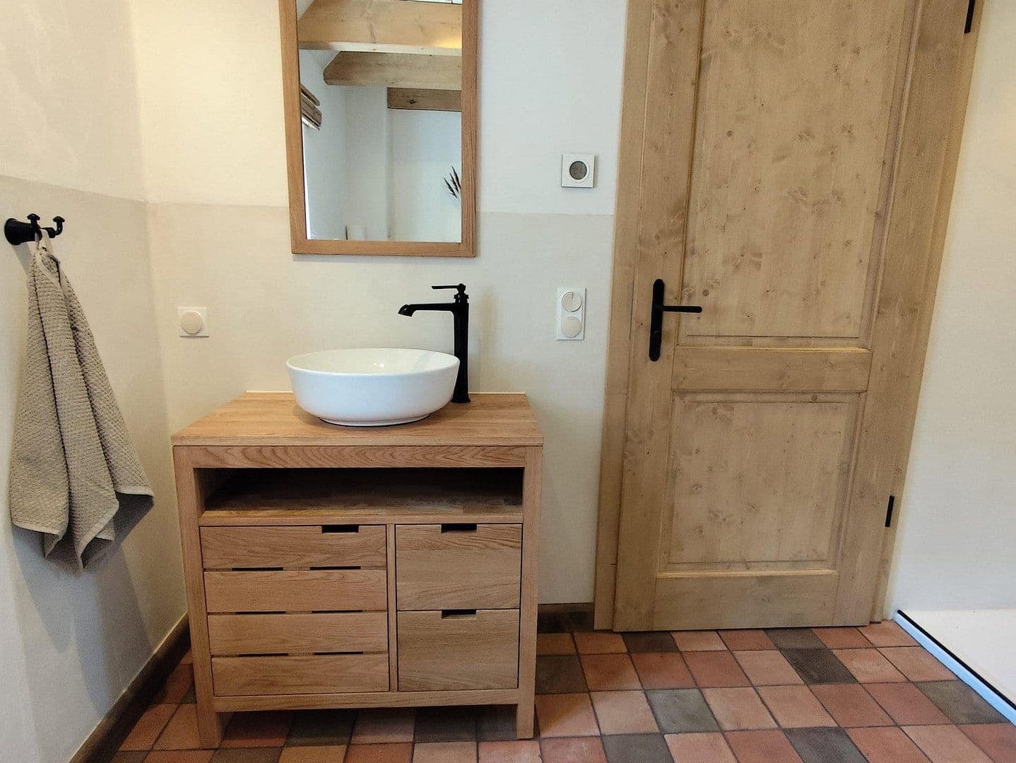 Pronájem bytu 1+kk 66 m², Zur Hohle 2, Dresden, Sasko Pronájem bytu 1+kk 66 m², Zur Hohle 2, Dresden, Sasko