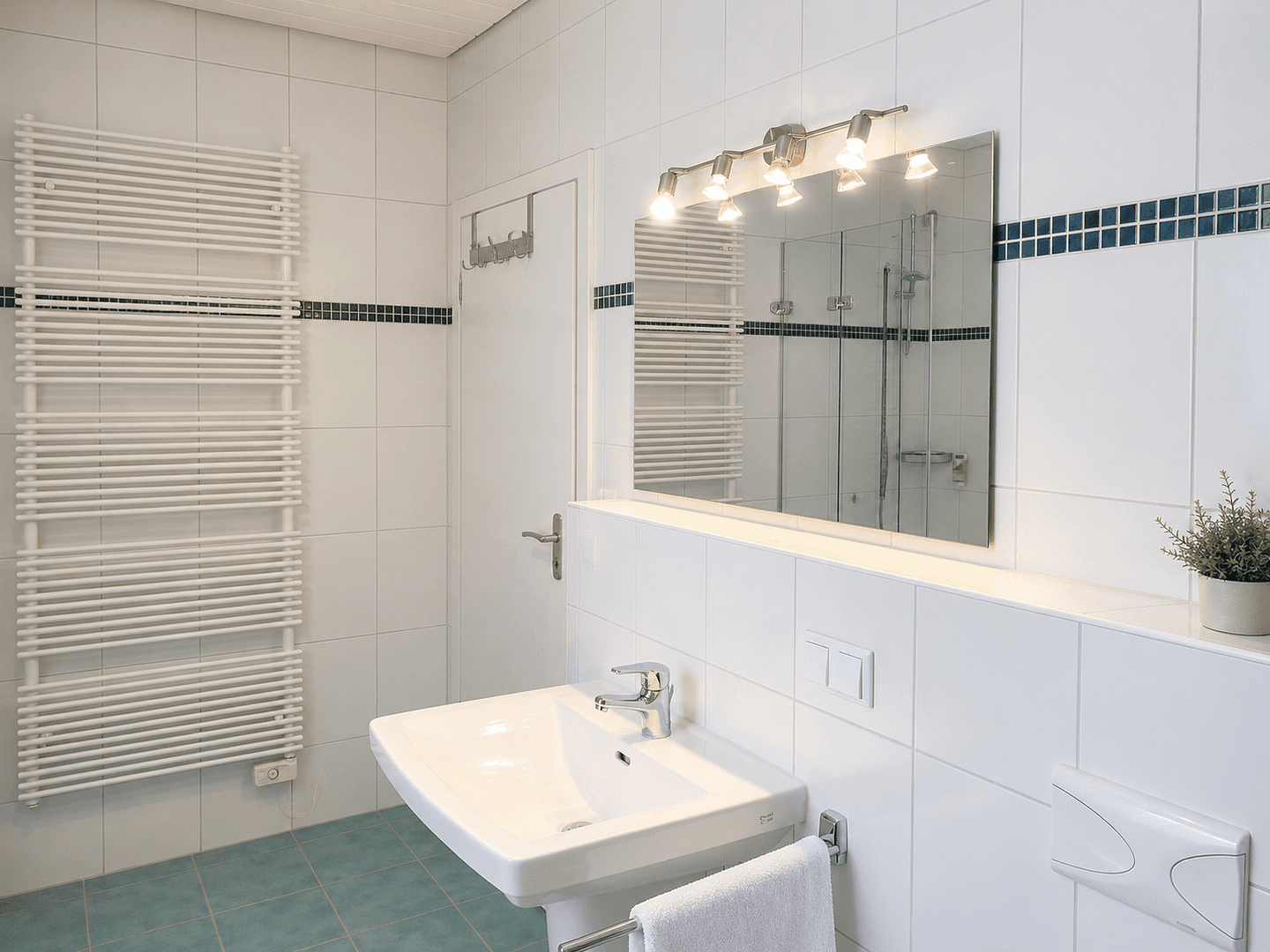 Prodej domu 140 m², pozemek 588 m², Pfullendorf, Bádensko-Württembersko Prodej domu 140 m², pozemek 588 m², Pfullendorf, Bádensko-Württembersko