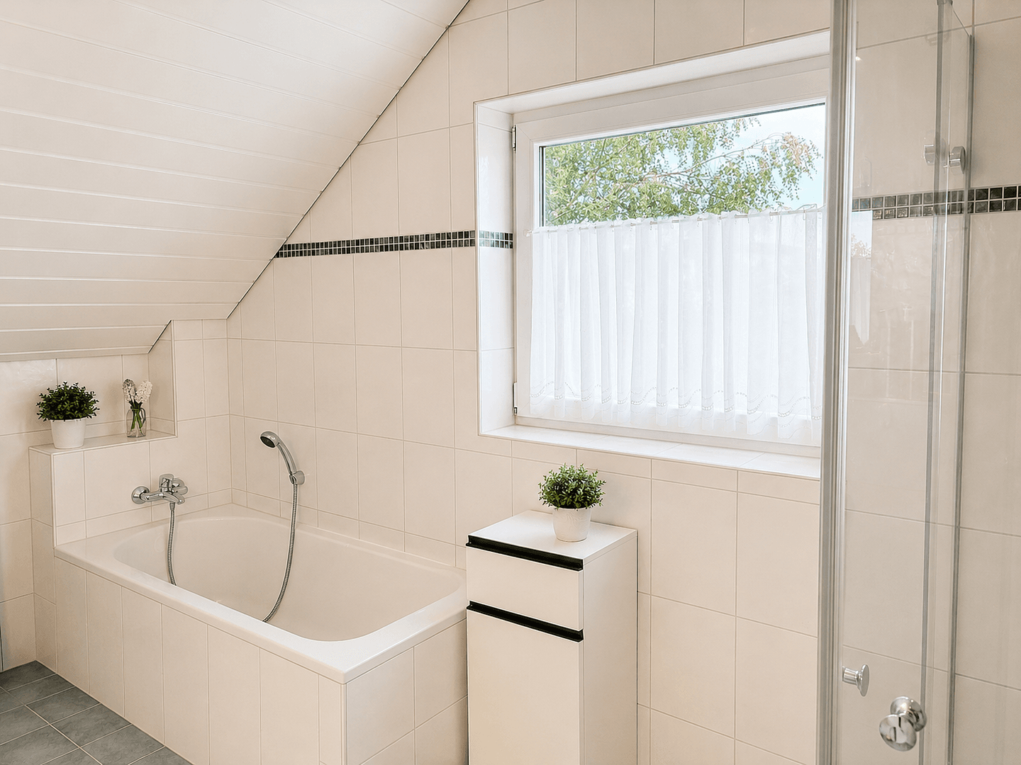Prodej domu 140 m², pozemek 588 m², Pfullendorf, Bádensko-Württembersko Prodej domu 140 m², pozemek 588 m², Pfullendorf, Bádensko-Württembersko
