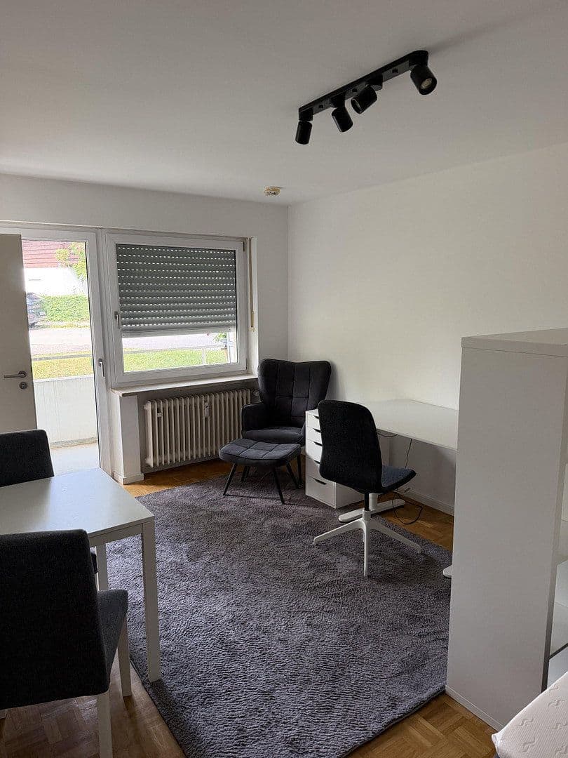 Pronájem bytu 1+kk 32 m², Grafing, Bavorsko Pronájem bytu 1+kk 32 m², Grafing, Bavorsko