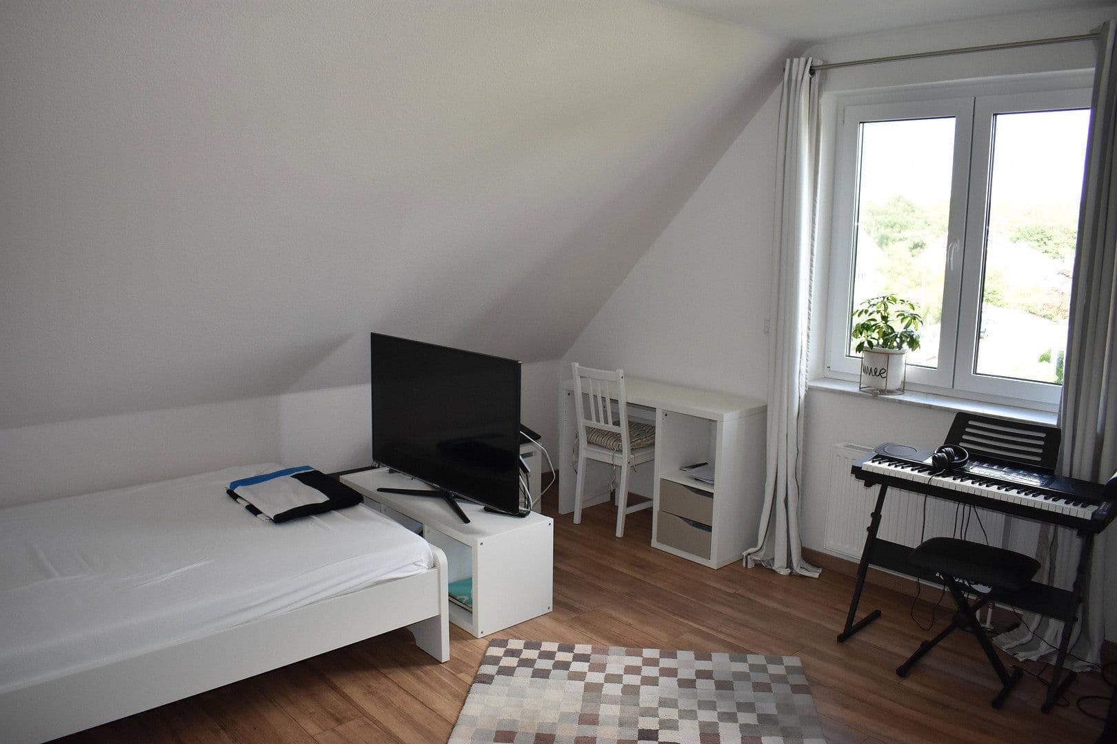 Prodej domu 180 m², pozemek 528 m², Georg Heinemann Strasse 43, Ratzeburg, Šlesvicko-Holštýnsko Prodej domu 180 m², pozemek 528 m², Georg Heinemann Strasse 43, Ratzeburg, Šlesvicko-Holštýnsko