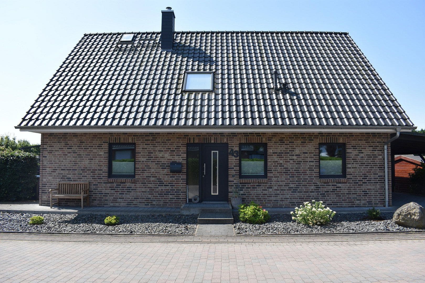 Prodej domu 180 m², pozemek 528 m², Georg Heinemann Strasse 43, Ratzeburg, Šlesvicko-Holštýnsko Prodej domu 180 m², pozemek 528 m², Georg Heinemann Strasse 43, Ratzeburg, Šlesvicko-Holštýnsko
