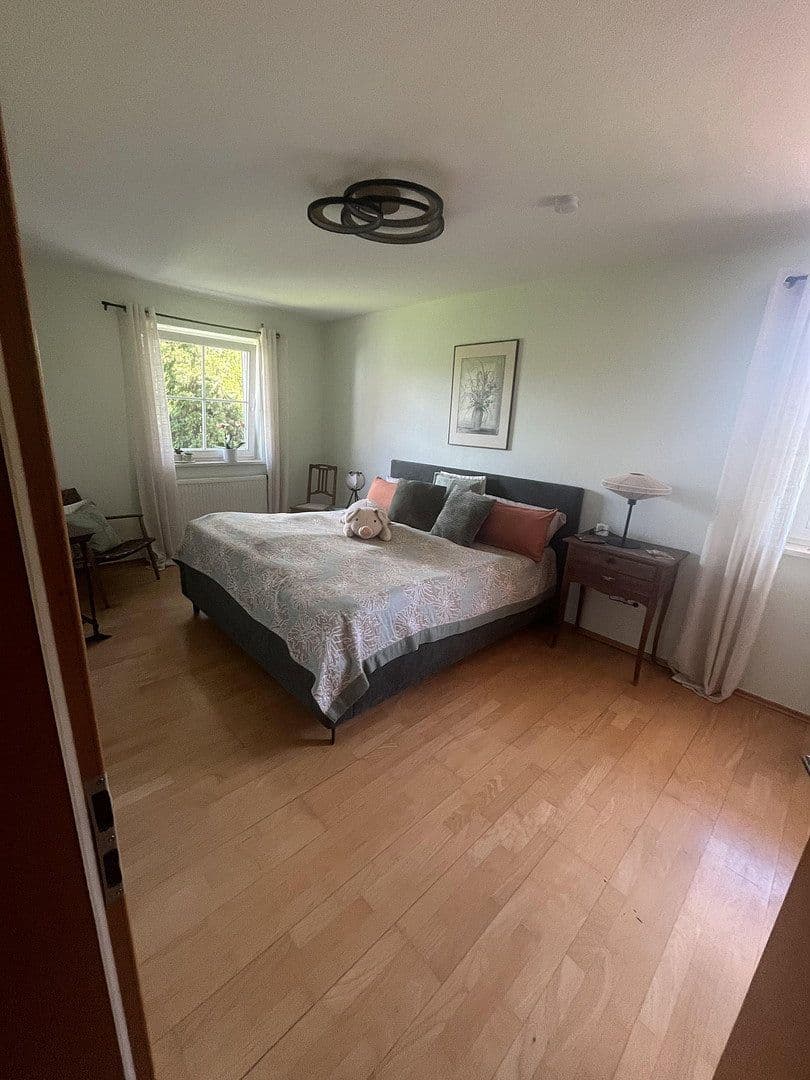 Prodej domu 156 m², pozemek 372 m², Markt Indersdorf, Bavorsko Prodej domu 156 m², pozemek 372 m², Markt Indersdorf, Bavorsko