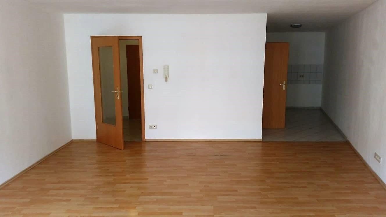 Pronájem bytu 1+1 56 m², Hauptstr. 9, Waltershausen, Durynsko Pronájem bytu 1+1 56 m², Hauptstr. 9, Waltershausen, Durynsko