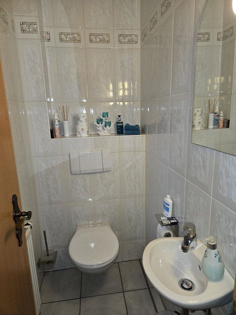 Prodej domu 216 m², pozemek 549 m², Gelnhausen, Hessen Prodej domu 216 m², pozemek 549 m², Gelnhausen, Hessen