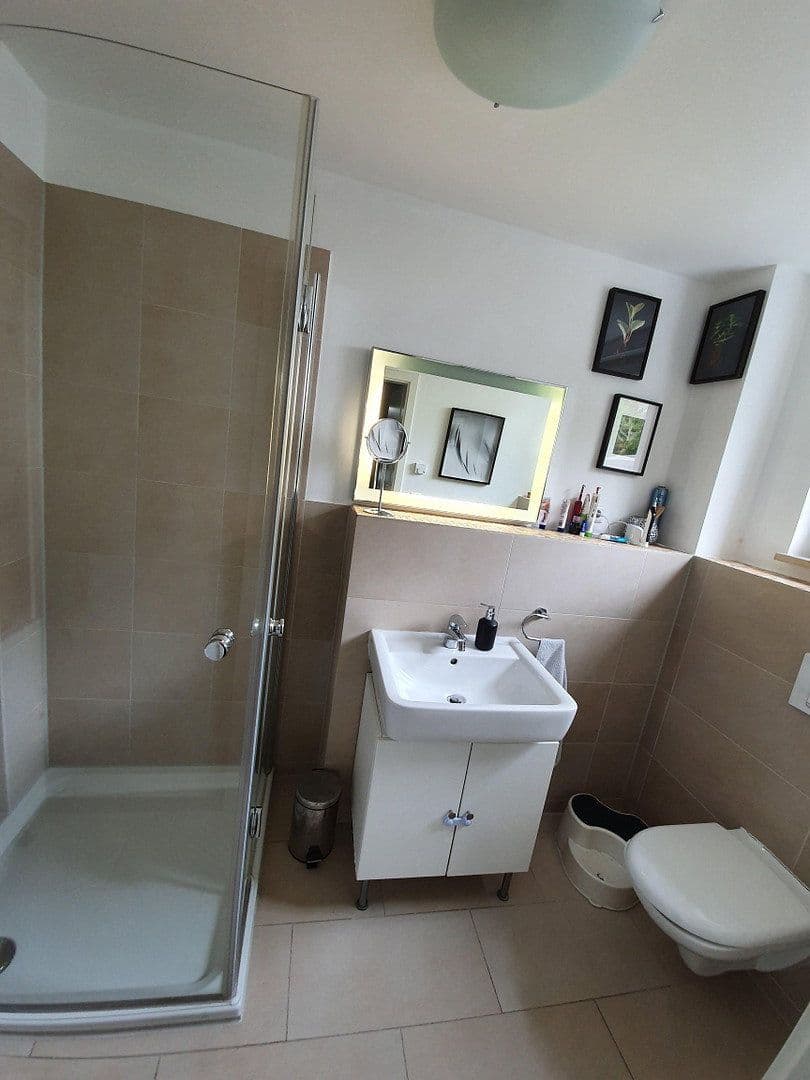 Pronájem domu 147 m², pozemek 355 m², Schlehenstraße 8, Unterschleißheim-Hollern, Bavorsko Pronájem domu 147 m², pozemek 355 m², Schlehenstraße 8, Unterschleißheim-Hollern, Bavorsko