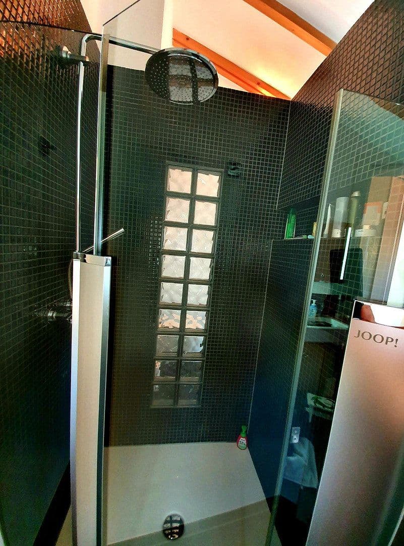 Pronájem domu 147 m², pozemek 355 m², Schlehenstraße 8, Unterschleißheim-Hollern, Bavorsko Pronájem domu 147 m², pozemek 355 m², Schlehenstraße 8, Unterschleißheim-Hollern, Bavorsko
