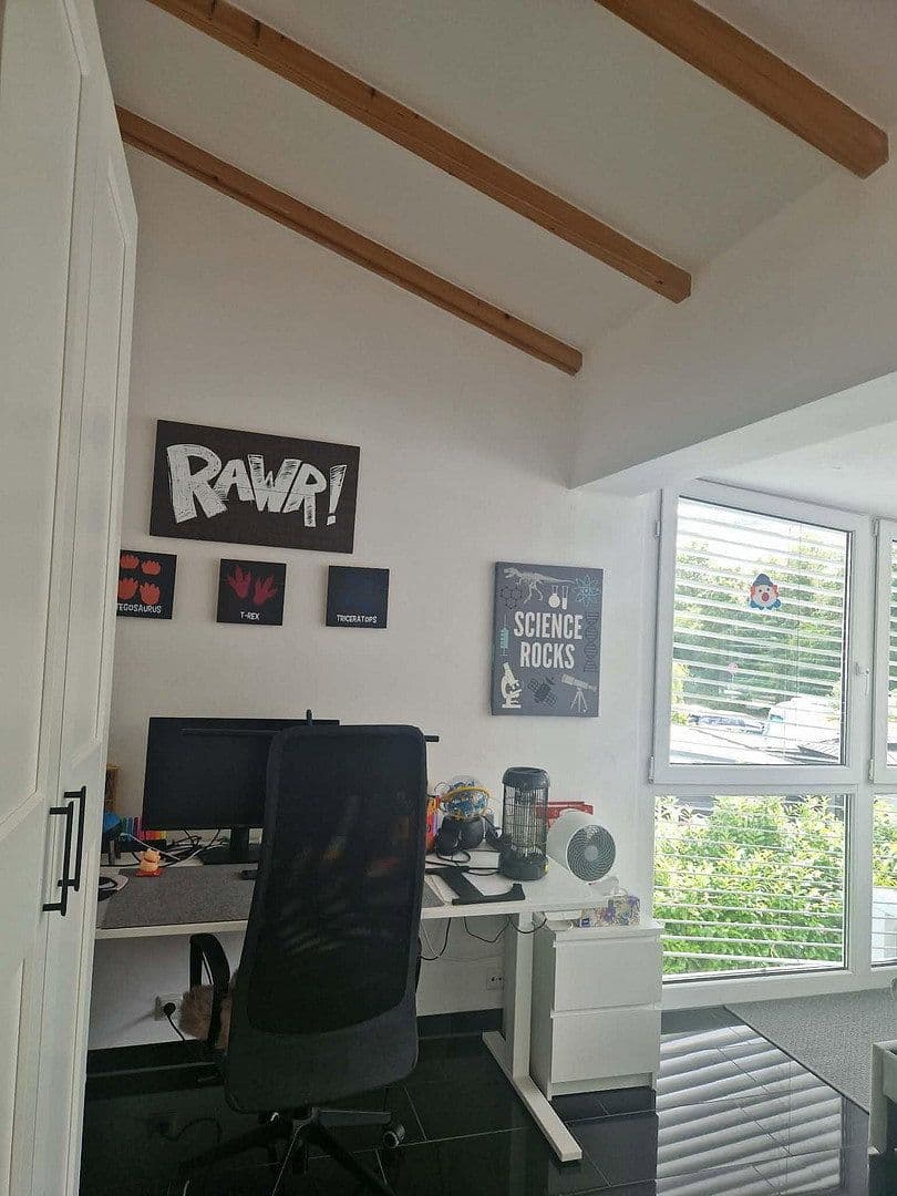 Pronájem domu 147 m², pozemek 355 m², Schlehenstraße 8, Unterschleißheim-Hollern, Bavorsko Pronájem domu 147 m², pozemek 355 m², Schlehenstraße 8, Unterschleißheim-Hollern, Bavorsko