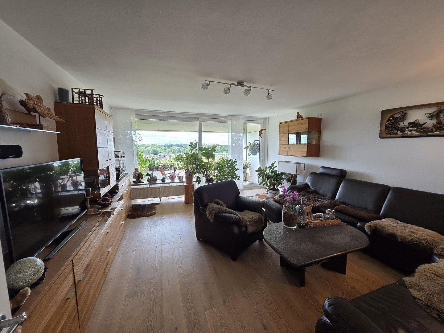 Prodej bytu 3+1 79 m², Hamburg, Hamburg Prodej bytu 3+1 79 m², Hamburg, Hamburg