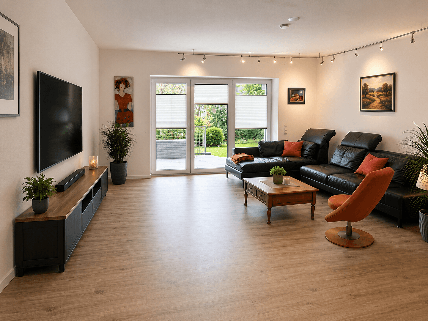 Pronájem bytu 4+1 106 m², Westermannstraße 9 1/2, Memmingen, Bavorsko Pronájem bytu 4+1 106 m², Westermannstraße 9 1/2, Memmingen, Bavorsko