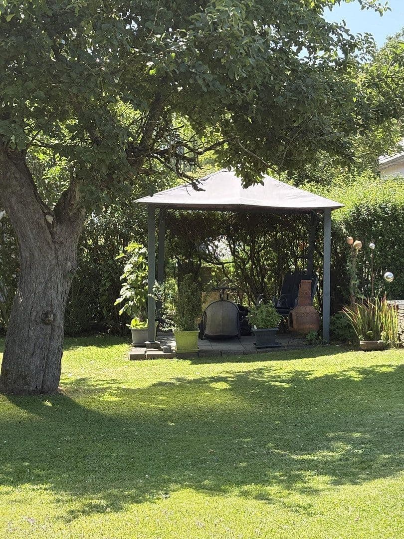 Prodej domu 351 m², pozemek 2.442 m², Weißenhorn, Bavorsko Prodej domu 351 m², pozemek 2.442 m², Weißenhorn, Bavorsko