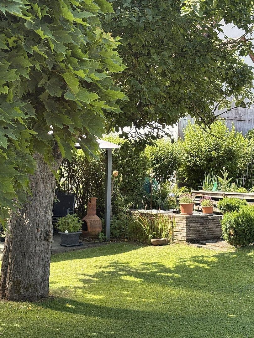 Prodej domu 351 m², pozemek 2.442 m², Weißenhorn, Bavorsko Prodej domu 351 m², pozemek 2.442 m², Weißenhorn, Bavorsko