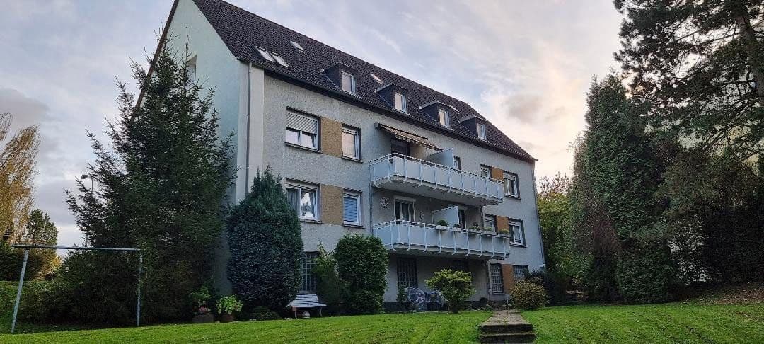 Pronájem bytu 3+1 68 m², Theoderichstraße 10, Bochum, Severní Porýní-Vestfálsko Pronájem bytu 3+1 68 m², Theoderichstraße 10, Bochum, Severní Porýní-Vestfálsko
