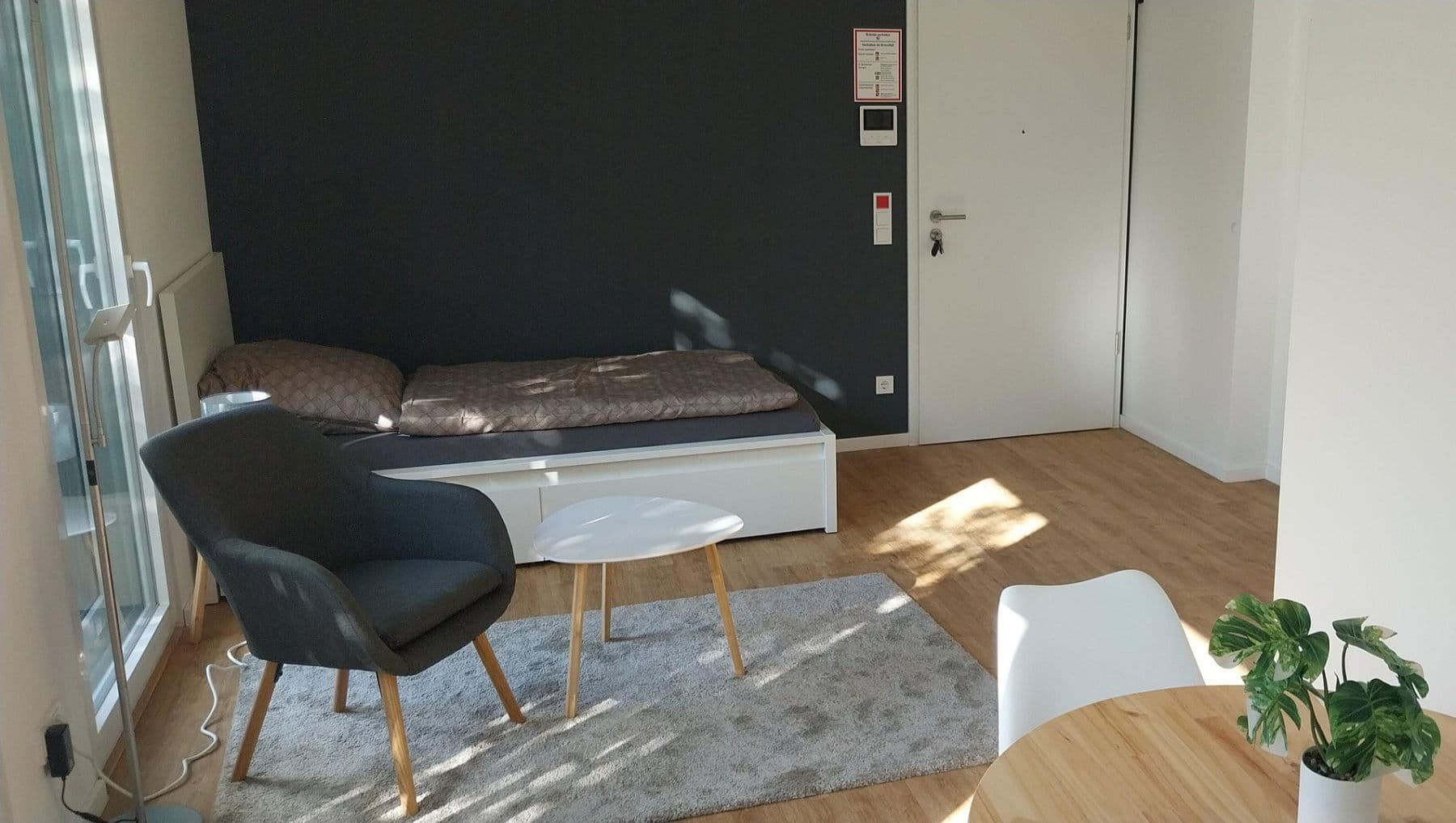 Pronájem bytu 1+1 27 m², Rembrandtstraße 20, Berlin, Berlín Pronájem bytu 1+1 27 m², Rembrandtstraße 20, Berlin, Berlín