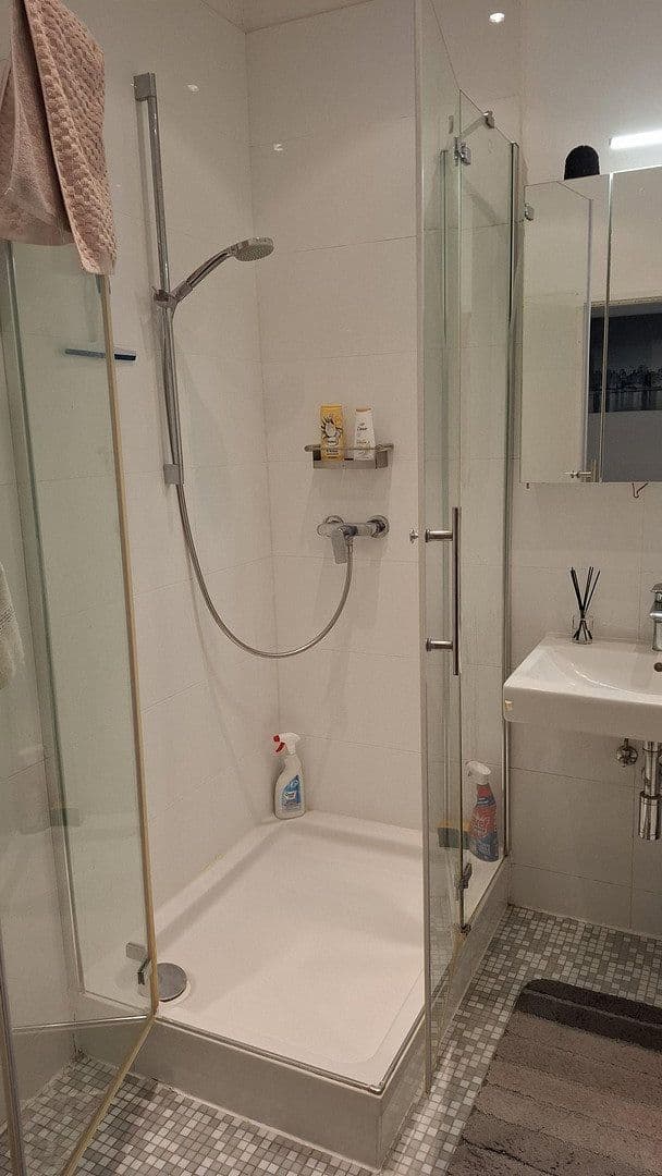 Prodej bytu 2+1 60 m², Berlin Spandau, Berlín Prodej bytu 2+1 60 m², Berlin Spandau, Berlín