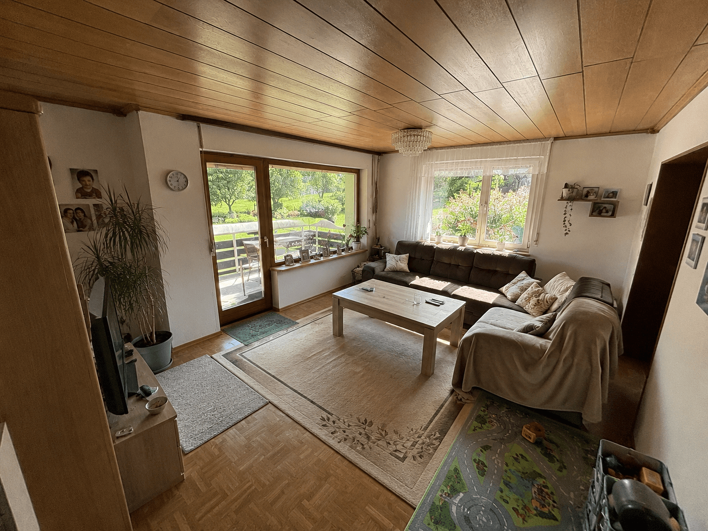 Prodej domu 220 m², pozemek 800 m², Balingen, Bádensko-Württembersko Prodej domu 220 m², pozemek 800 m², Balingen, Bádensko-Württembersko
