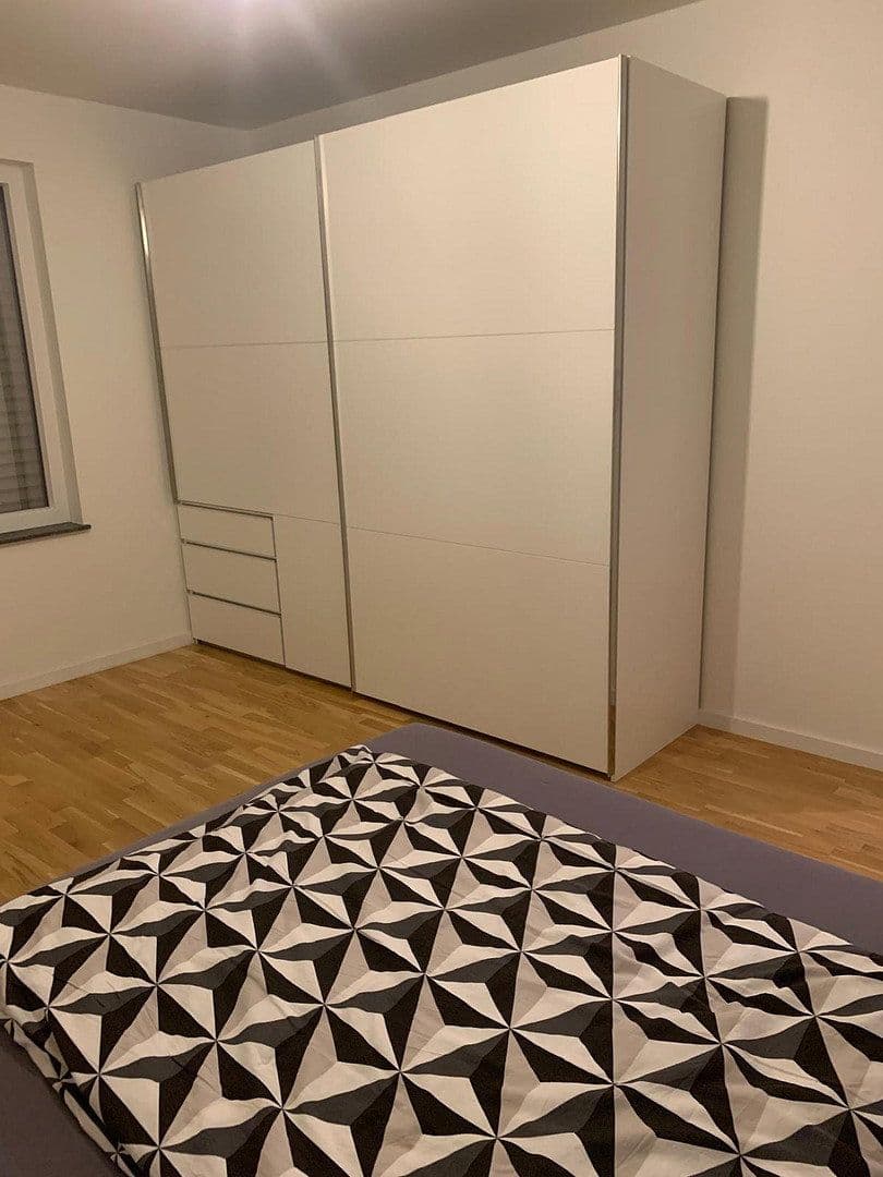 Pronájem bytu 2+1 58 m², Aristide-Briand-Str. 16, Herzogenaurach, Bavorsko Pronájem bytu 2+1 58 m², Aristide-Briand-Str. 16, Herzogenaurach, Bavorsko