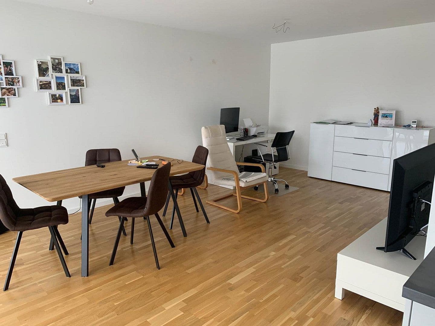 Pronájem bytu 2+1 58 m², Aristide-Briand-Str. 16, Herzogenaurach, Bavorsko Pronájem bytu 2+1 58 m², Aristide-Briand-Str. 16, Herzogenaurach, Bavorsko