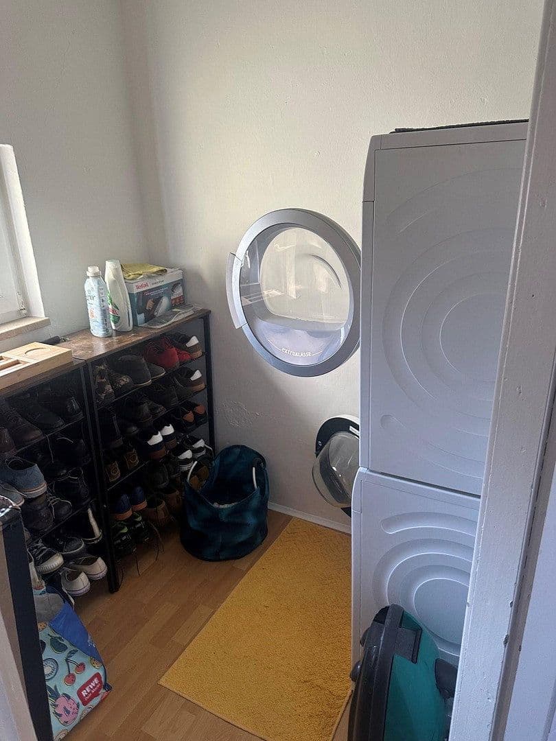 Pronájem bytu 3+1 88 m², Ringstraße 16, Höhr-Grenzhausen, Porýní-Falc Pronájem bytu 3+1 88 m², Ringstraße 16, Höhr-Grenzhausen, Porýní-Falc