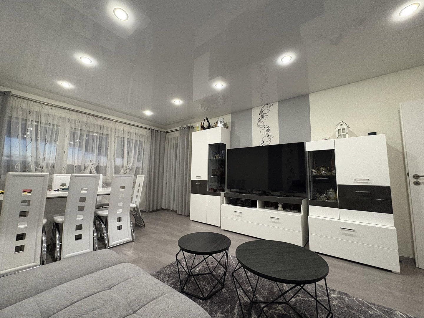 Prodej bytu 4+1 88 m², Neunkirchen a. Sand, Bavorsko Prodej bytu 4+1 88 m², Neunkirchen a. Sand, Bavorsko