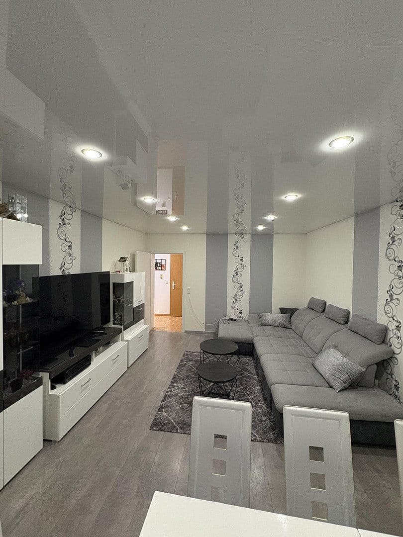 Prodej bytu 4+1 88 m², Neunkirchen a. Sand, Bavorsko Prodej bytu 4+1 88 m², Neunkirchen a. Sand, Bavorsko