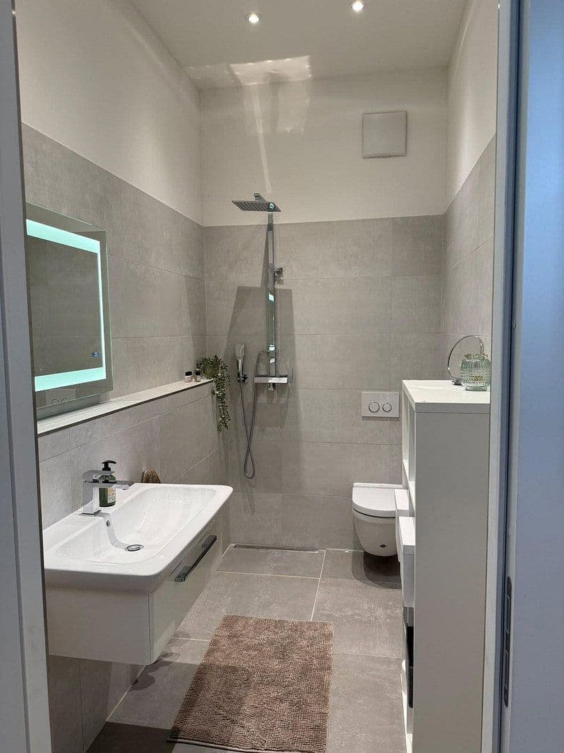 Prodej bytu 3+1 143 m², Mainz, Porýní-Falc Prodej bytu 3+1 143 m², Mainz, Porýní-Falc