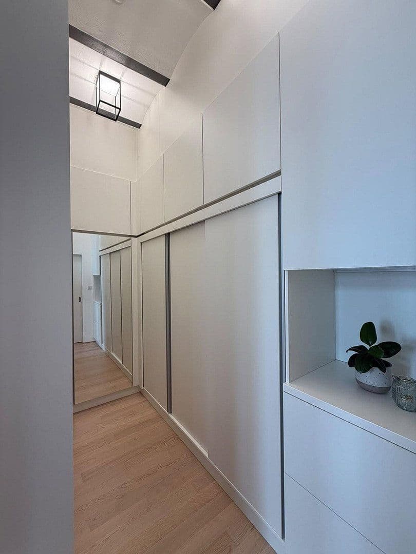 Prodej bytu 3+1 143 m², Mainz, Porýní-Falc Prodej bytu 3+1 143 m², Mainz, Porýní-Falc