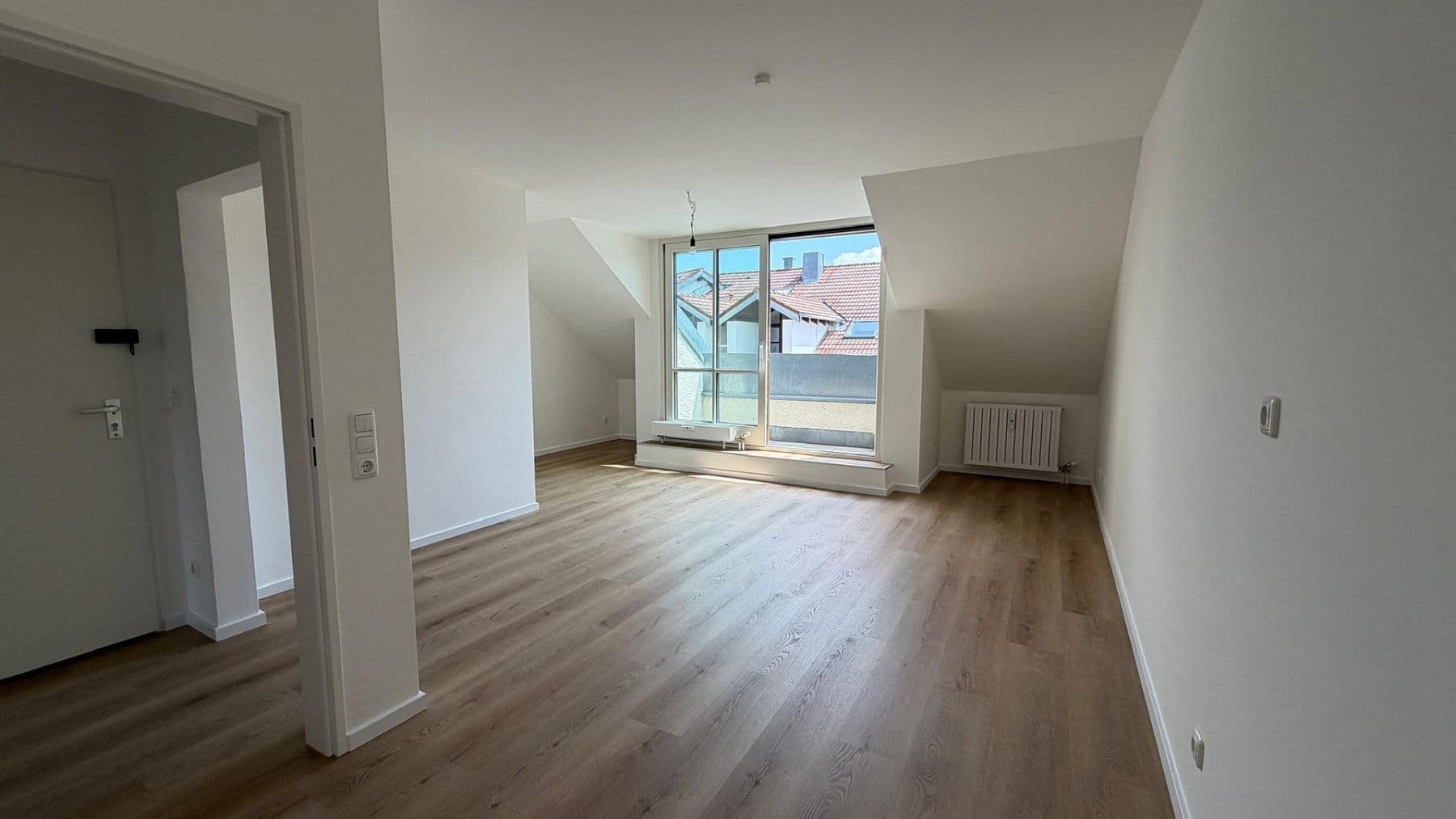 Pronájem bytu 2+1 47 m², Hofmarkweg 4, Unterhaching, Bavorsko Pronájem bytu 2+1 47 m², Hofmarkweg 4, Unterhaching, Bavorsko